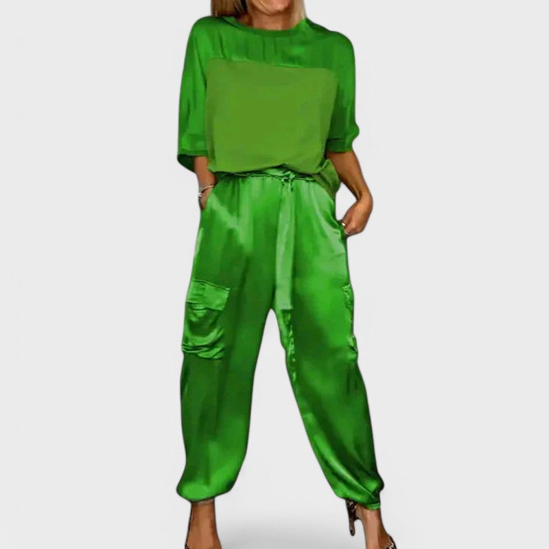 Takım Elbise ve Bluz