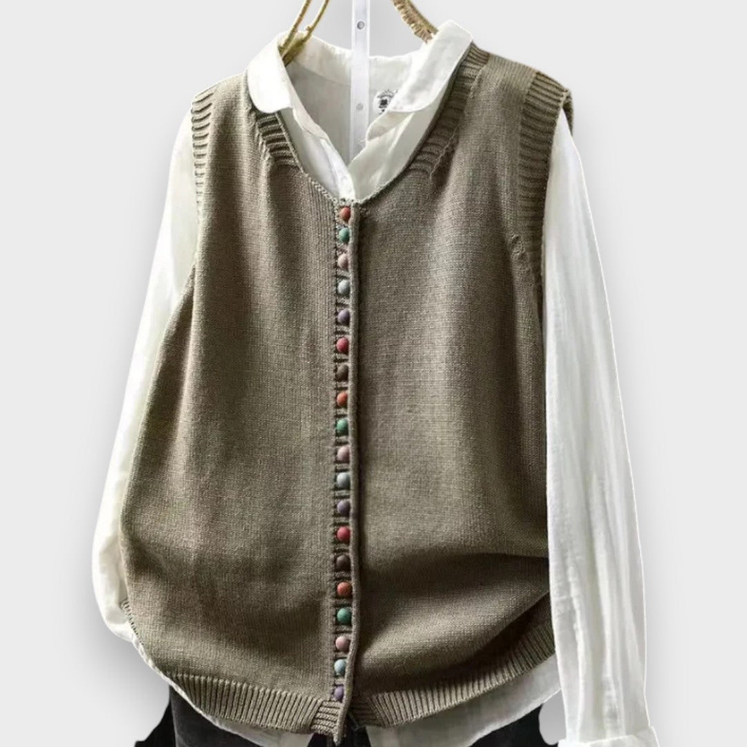 Ayperi Nur | Günlük zarafet hırkası