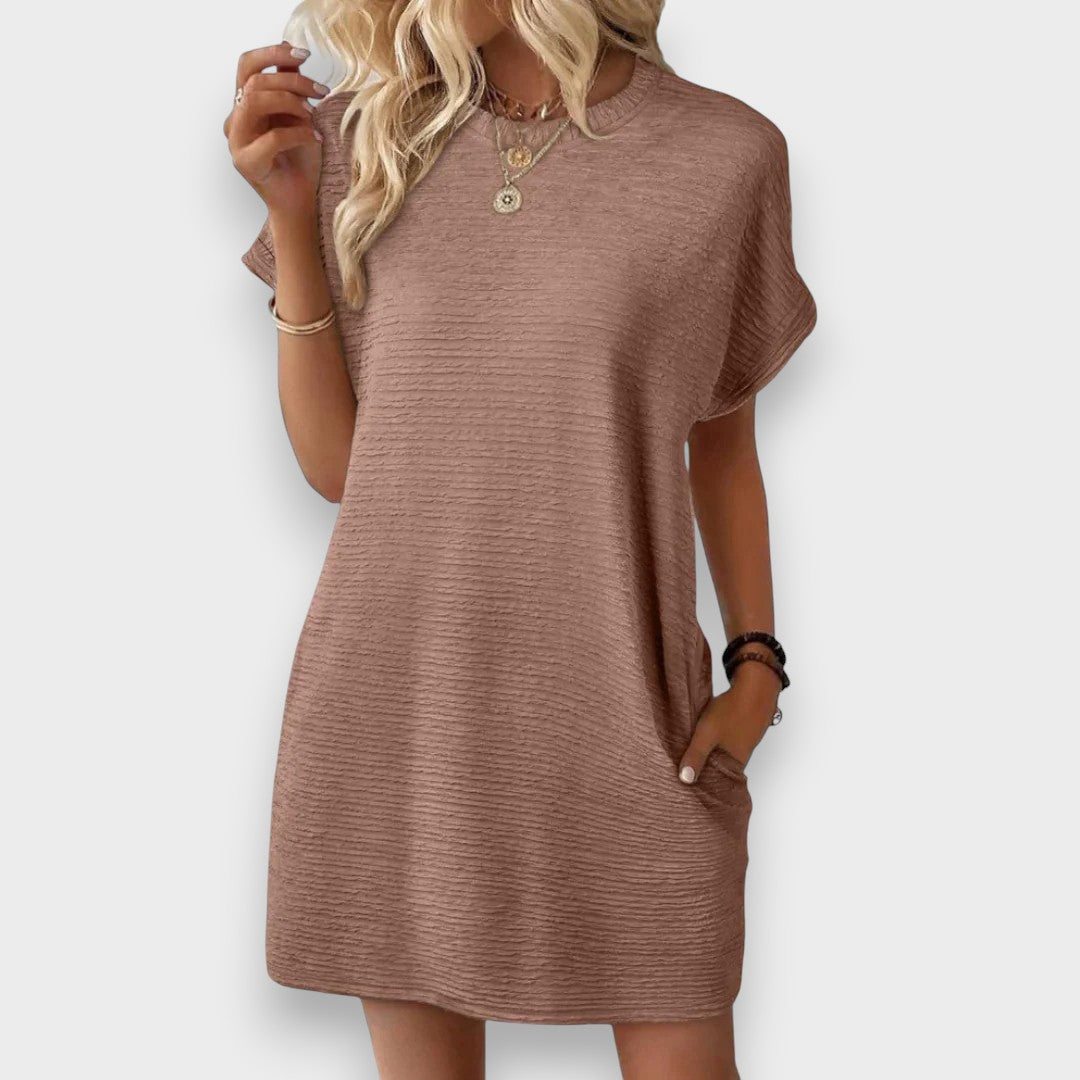 Arminé | Rahat Minimalist Yuvarlak Yaka Yazlık Elbise