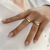 Atahan | Işıltılı taşlı zarif altın yüzük